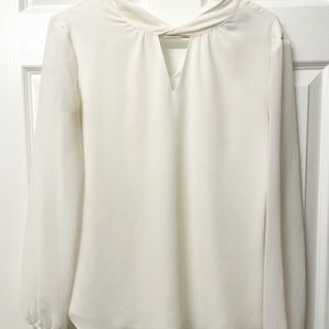 White House Black Market Keyhole Top